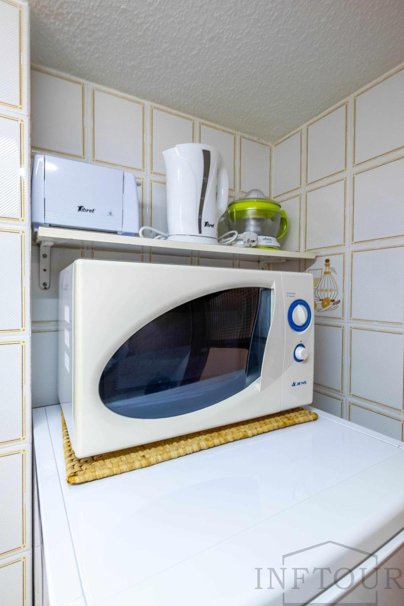 Inftour Apolo Apartamento Калпе Екстериор снимка