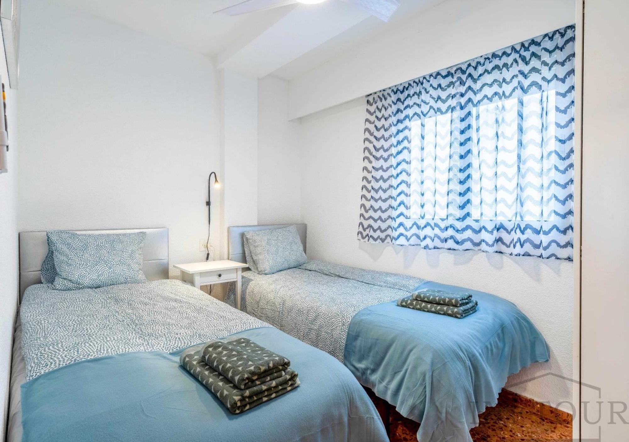 Inftour Apolo Apartamento Калпе Екстериор снимка